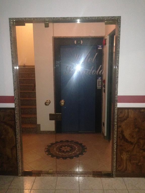 Hotel Scandola Bosco Chiesanuova Εξωτερικό φωτογραφία