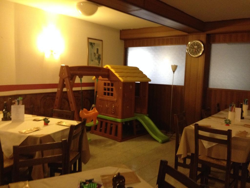 Hotel Scandola Bosco Chiesanuova Εξωτερικό φωτογραφία