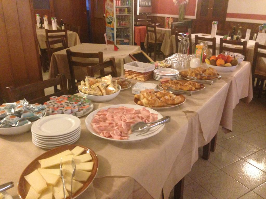 Hotel Scandola Bosco Chiesanuova Εξωτερικό φωτογραφία